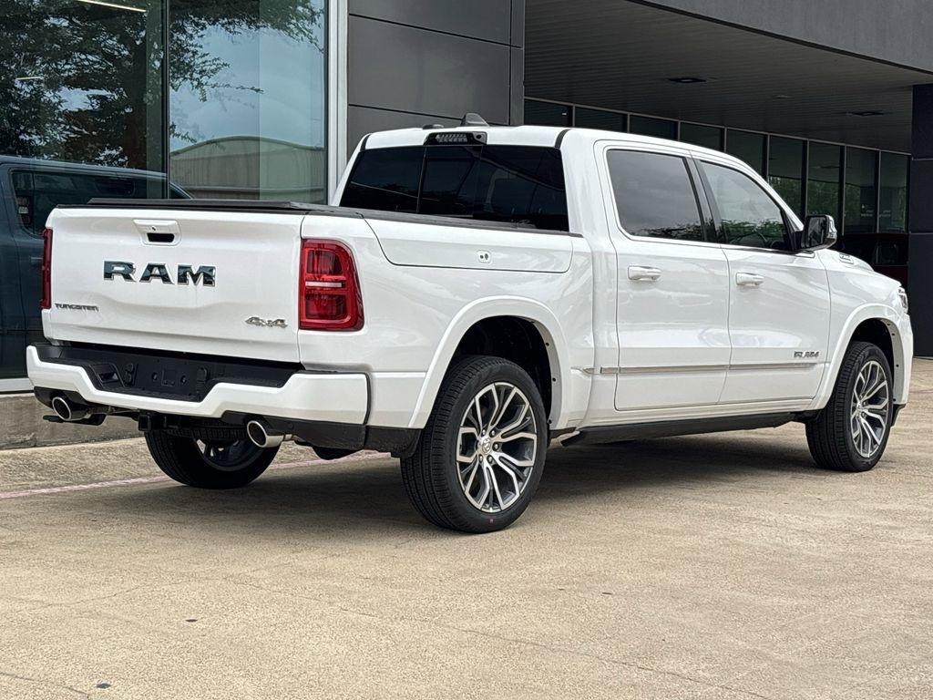RAM 1500 Longhorn Crew Cab SWB 4WD 2026