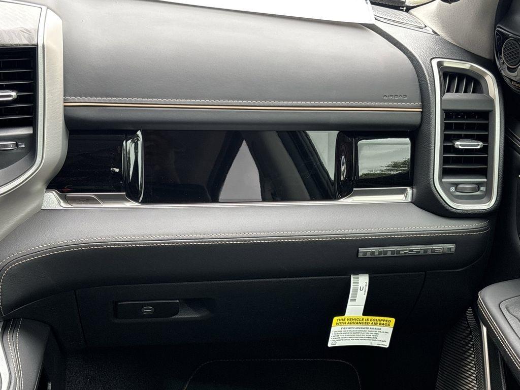 RAM 1500 Longhorn Crew Cab SWB 4WD 2026