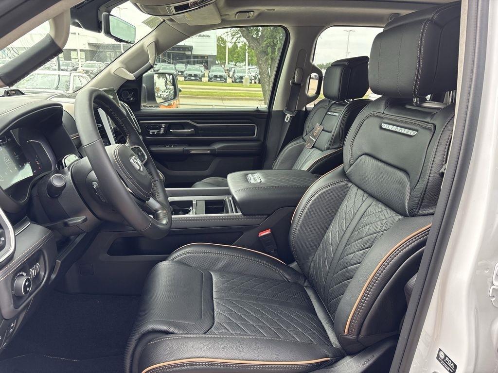 RAM 1500 Longhorn Crew Cab SWB 4WD 2026