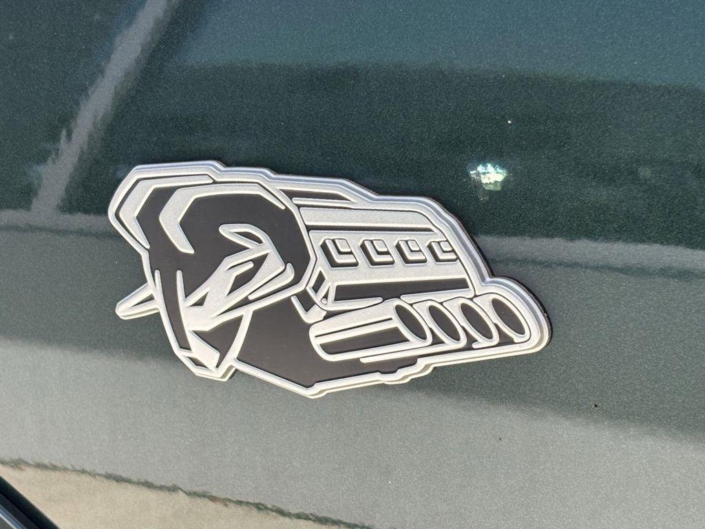 RAM 1500 Big Horn Crew Cab SWB 4WD 2026