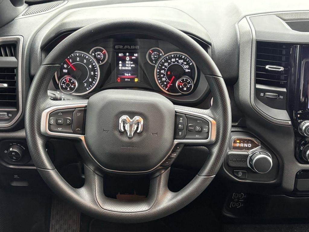 RAM 1500 Tradesman Quad Cab 2WD 2026