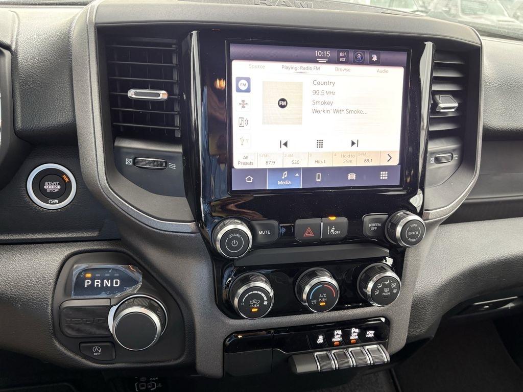 RAM 1500 Tradesman Quad Cab 2WD 2026