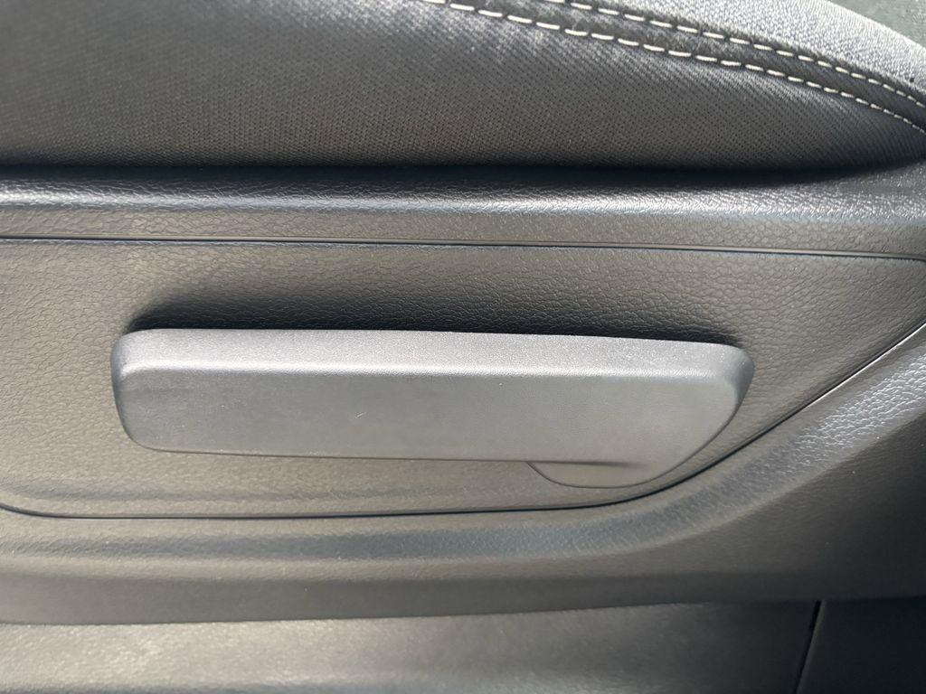 RAM 1500 Tradesman Quad Cab 2WD 2026