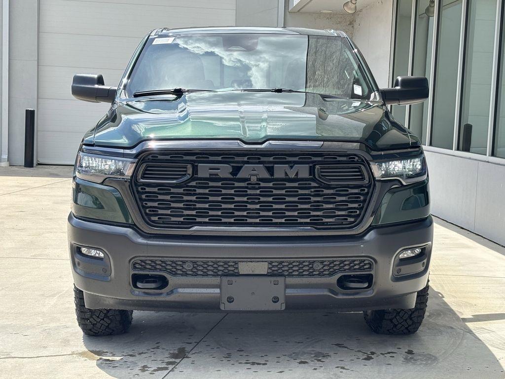 RAM 1500 Tradesman Crew Cab SWB 4WD 2026
