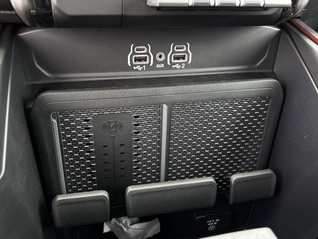 RAM 1500 Rebel Crew Cab SB 4WD 2026