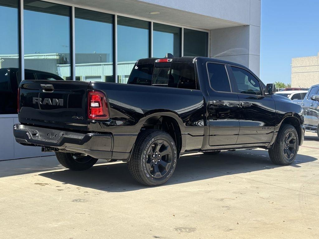 RAM 1500 Tradesman Quad Cab 4WD 2026