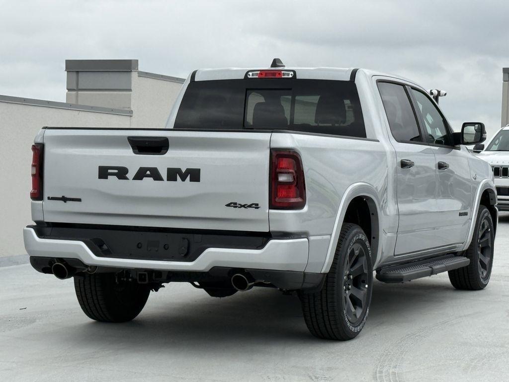 RAM 1500 Big Horn Crew Cab SWB 4WD 2026