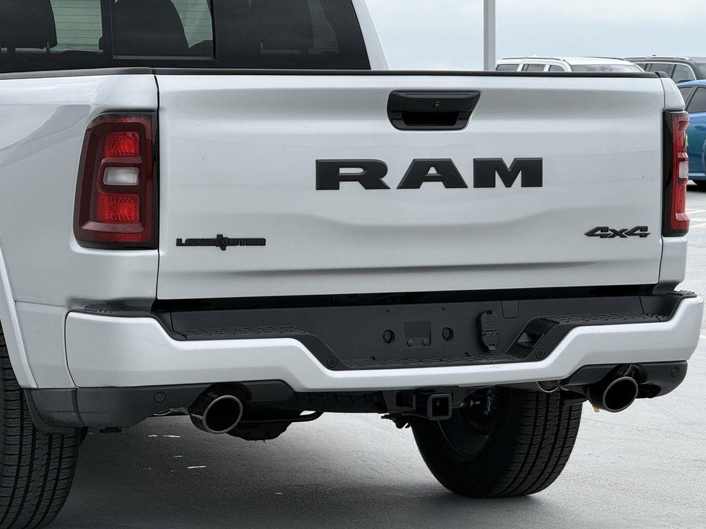RAM 1500 Big Horn Crew Cab SWB 4WD 2026