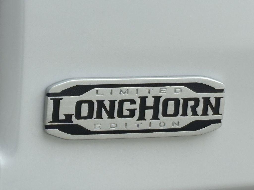 RAM 1500 Limited Crew Cab SWB 4WD 2026