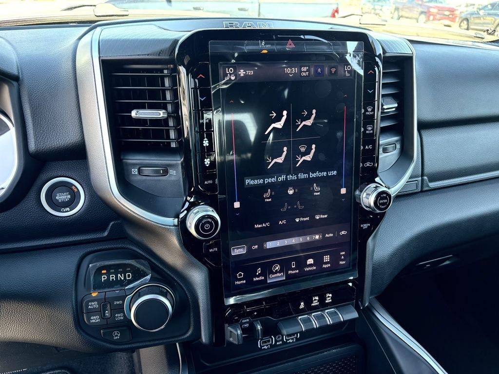 RAM 1500 Big Horn Crew Cab SWB 4WD 2026