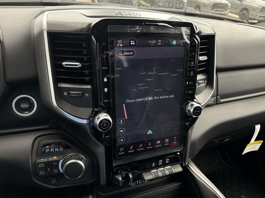RAM 1500 Big Horn Crew Cab SWB 4WD 2026