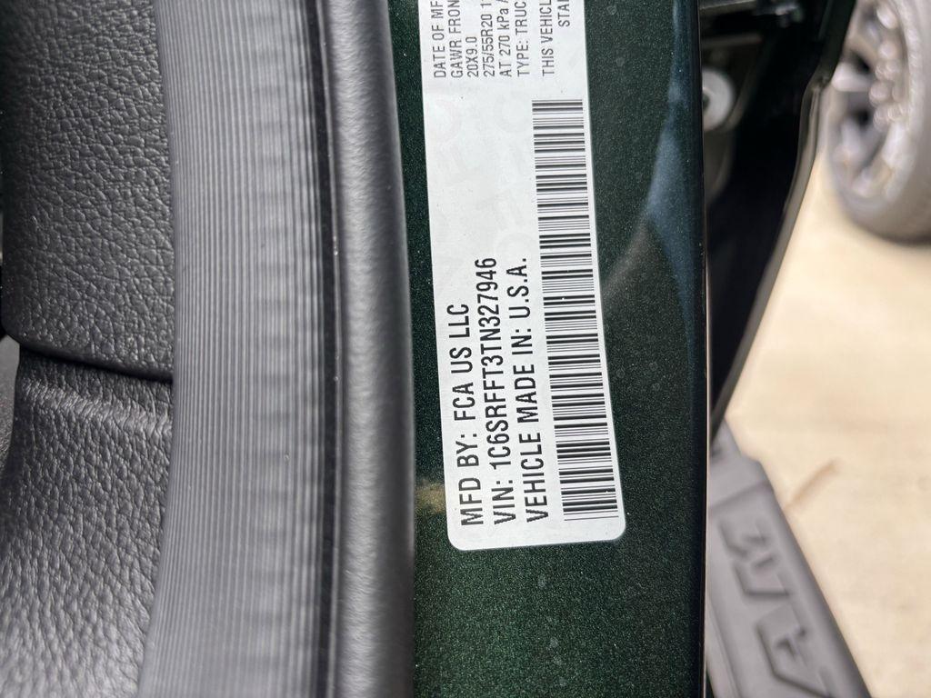 RAM 1500 Big Horn Crew Cab SWB 4WD 2026