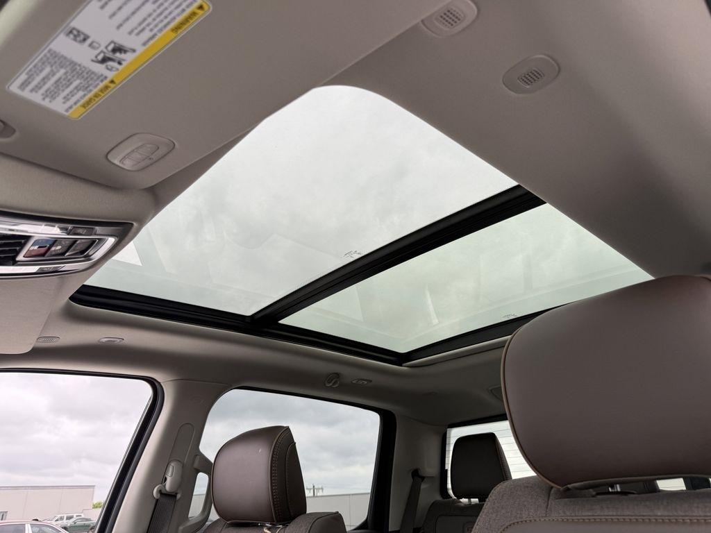 RAM 1500 Limited Crew Cab SWB 4WD 2026