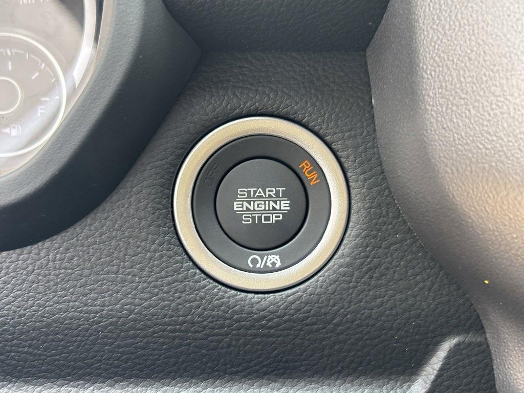 RAM 1500 Big Horn Crew Cab SWB 4WD 2026