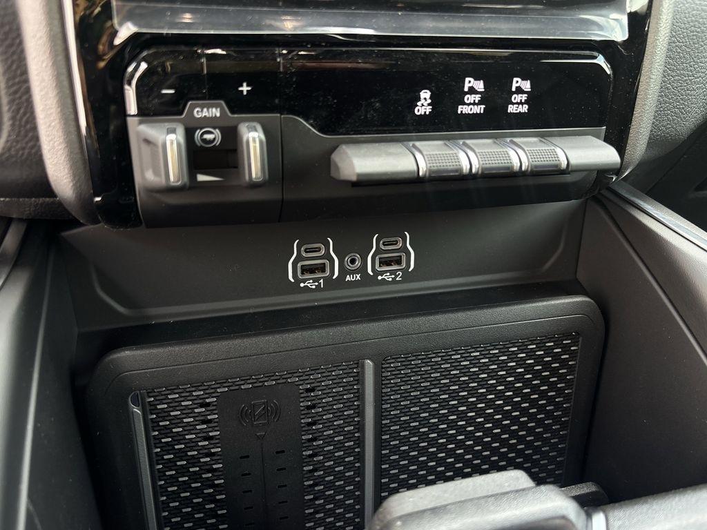 RAM 1500 Big Horn Crew Cab SWB 4WD 2026