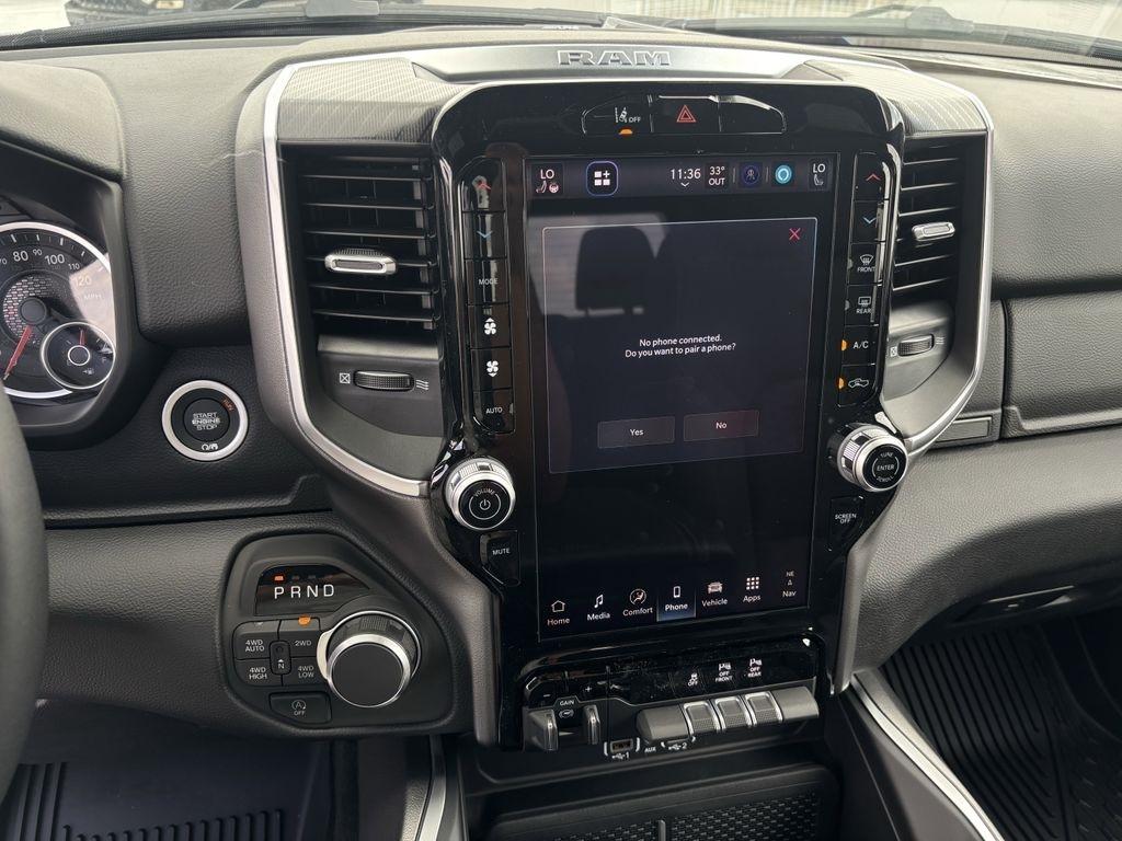 RAM 1500 Big Horn Crew Cab SWB 4WD 2026