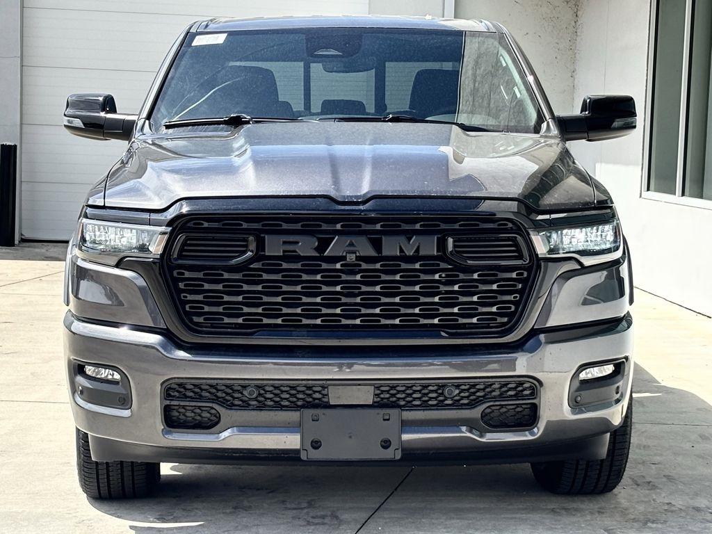 RAM 1500 Big Horn Crew Cab SWB 4WD 2026