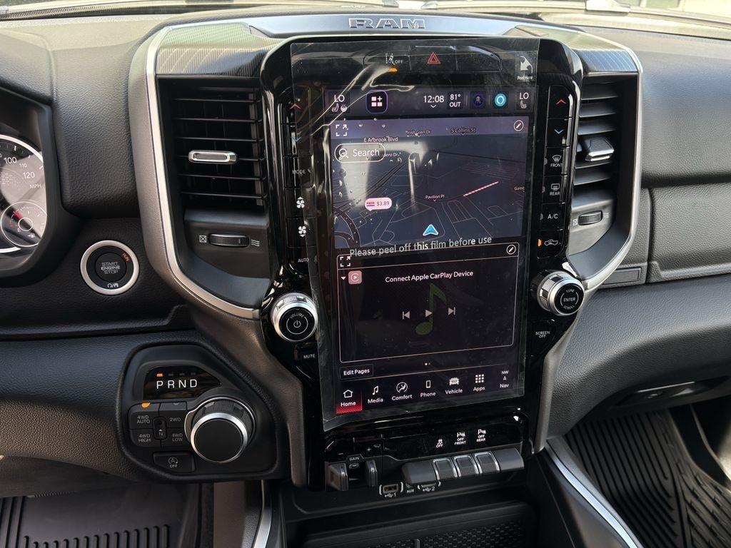 RAM 1500 Big Horn Crew Cab SWB 4WD 2026