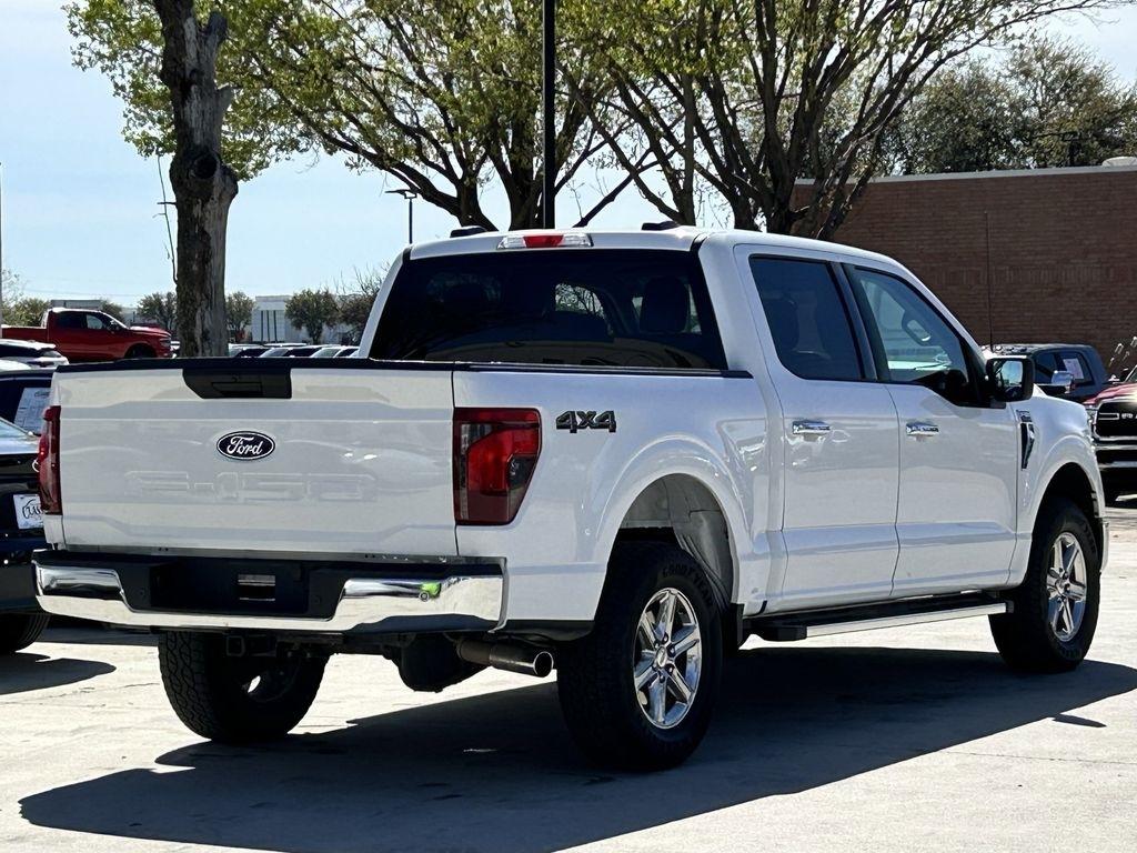 Ford F-150 XLT SuperCrew 4WD 2025