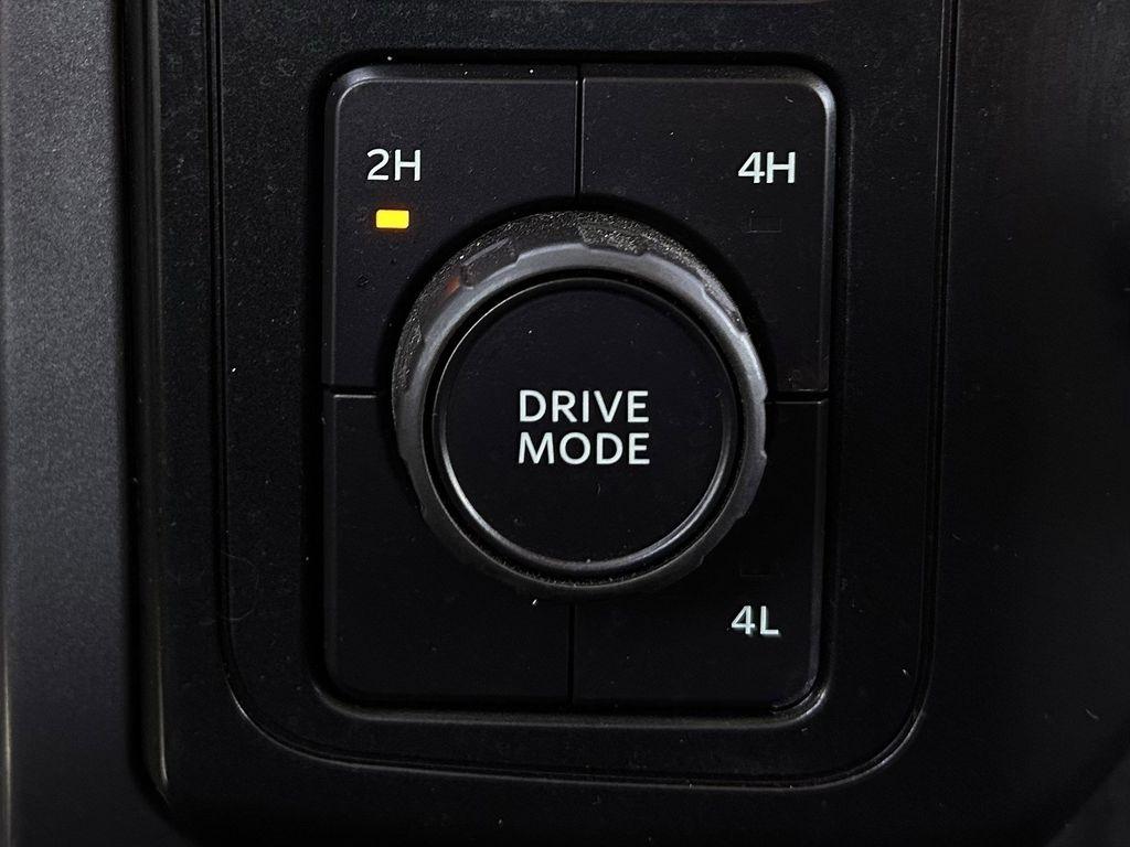 Ford F-150 XLT SuperCrew 4WD 2025