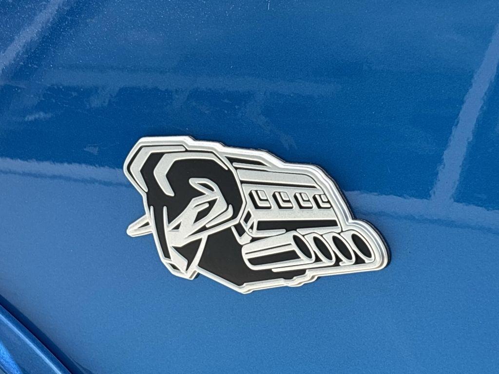 RAM 1500 Big Horn Crew Cab SWB 4WD 2026