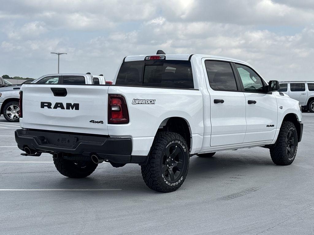 RAM 1500 Tradesman Crew Cab SWB 4WD 2026