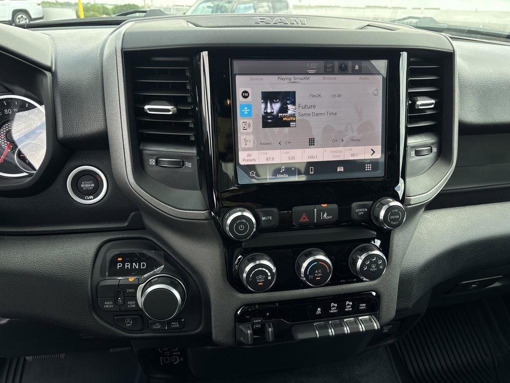 RAM 1500 Tradesman Crew Cab SWB 4WD 2026