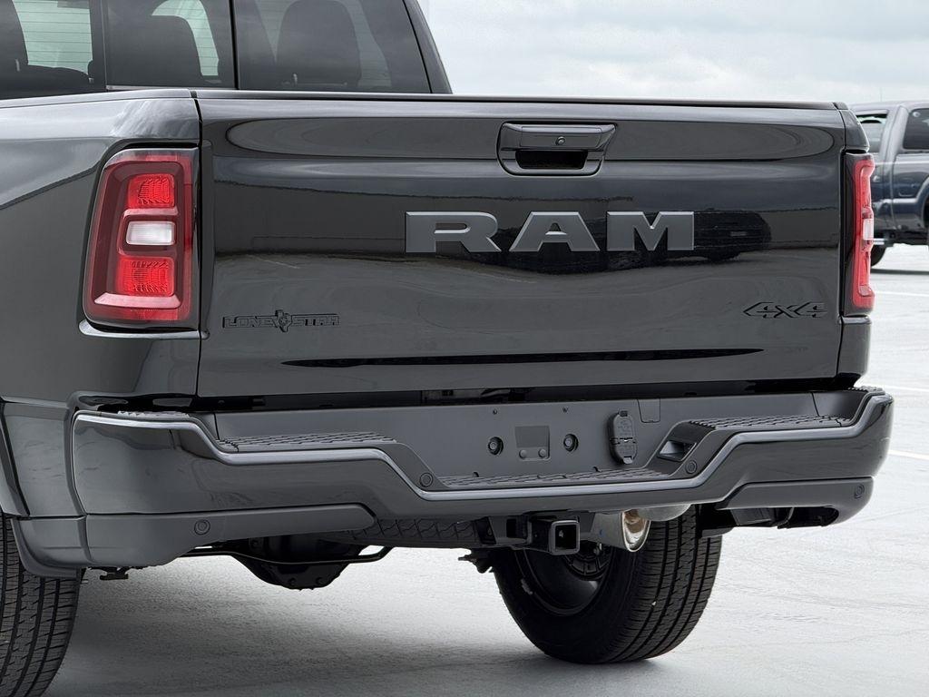 RAM 1500 Big Horn Crew Cab SWB 4WD 2026