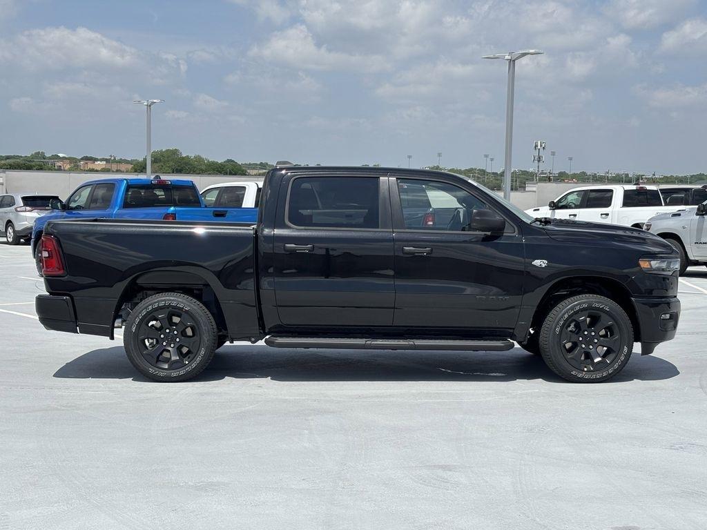 RAM 1500 Tradesman Crew Cab SWB 4WD 2026