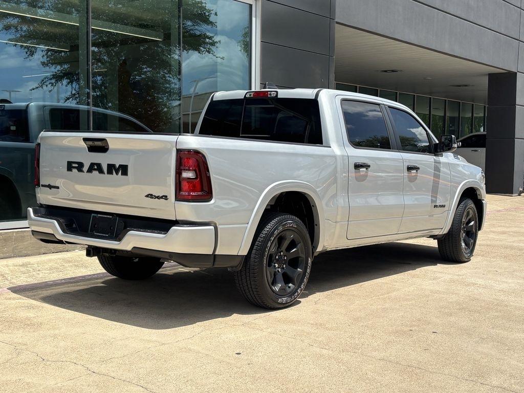 RAM 1500 Big Horn Crew Cab SWB 4WD 2026