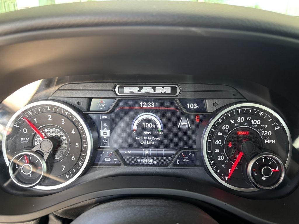 RAM 1500 Big Horn Crew Cab SWB 4WD 2026
