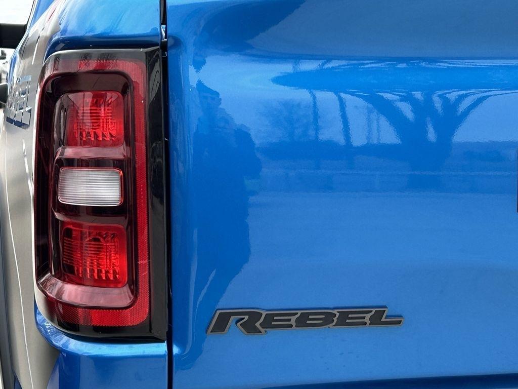 RAM 1500 Rebel Crew Cab SB 4WD 2025