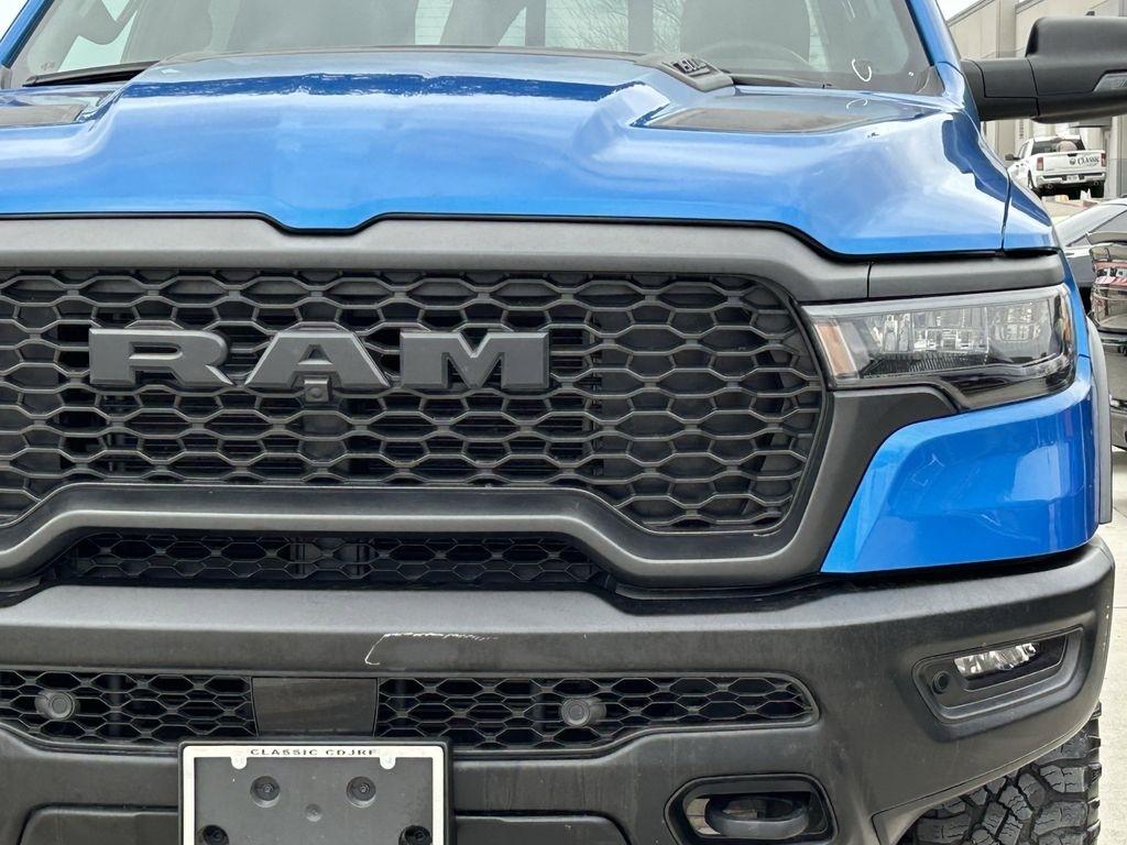 RAM 1500 Rebel Crew Cab SB 4WD 2025