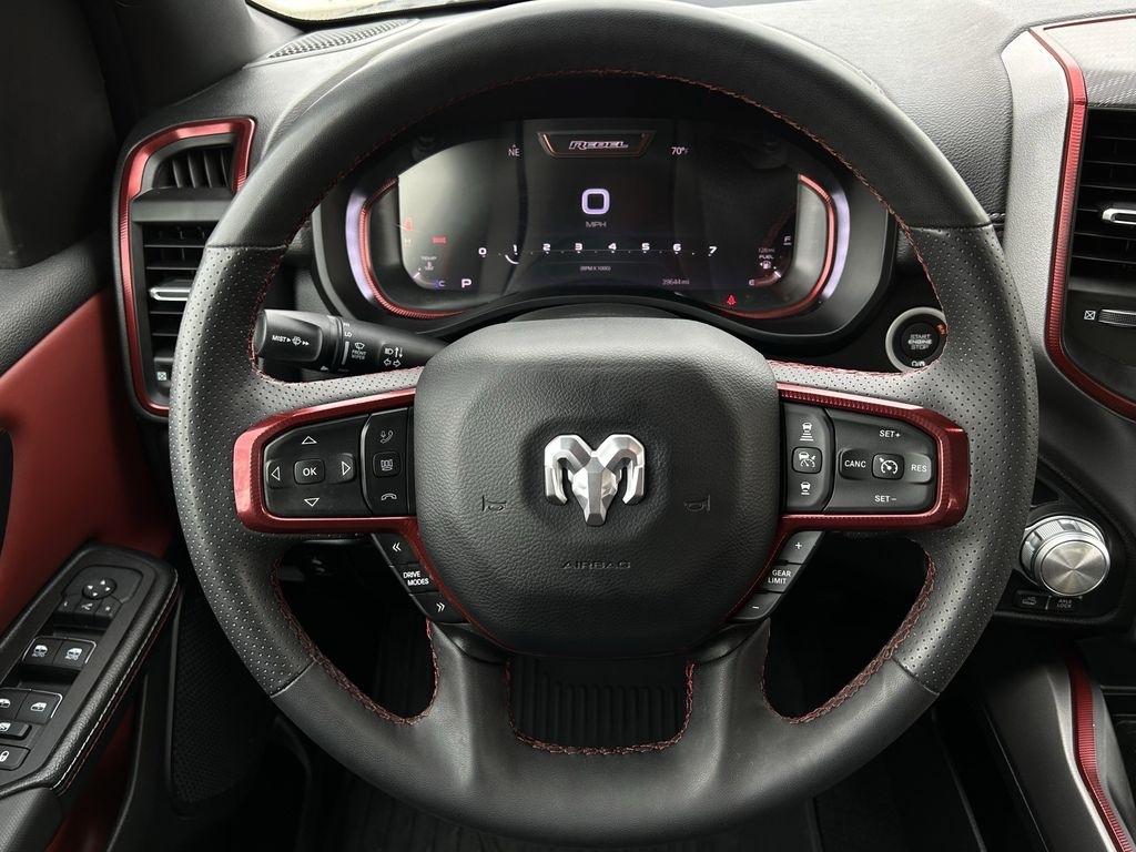 RAM 1500 Rebel Crew Cab SB 4WD 2025