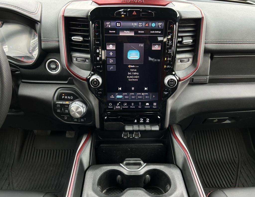 RAM 1500 Rebel Crew Cab SB 4WD 2025