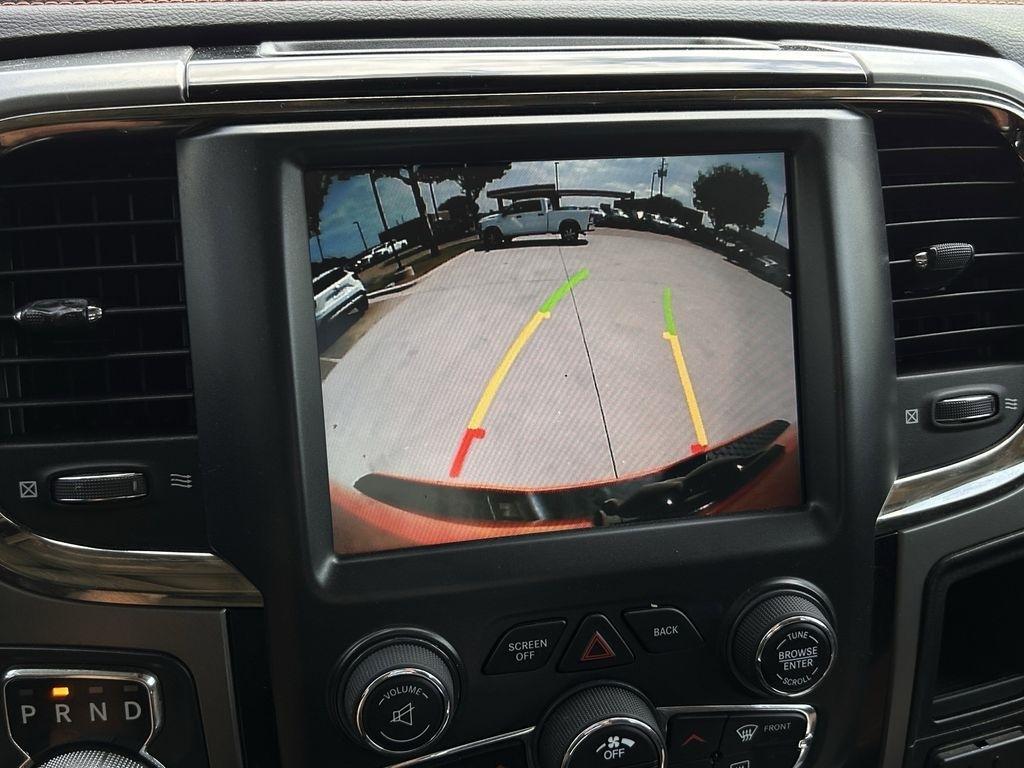 RAM 1500 Sport Crew Cab SWB 4WD 2015