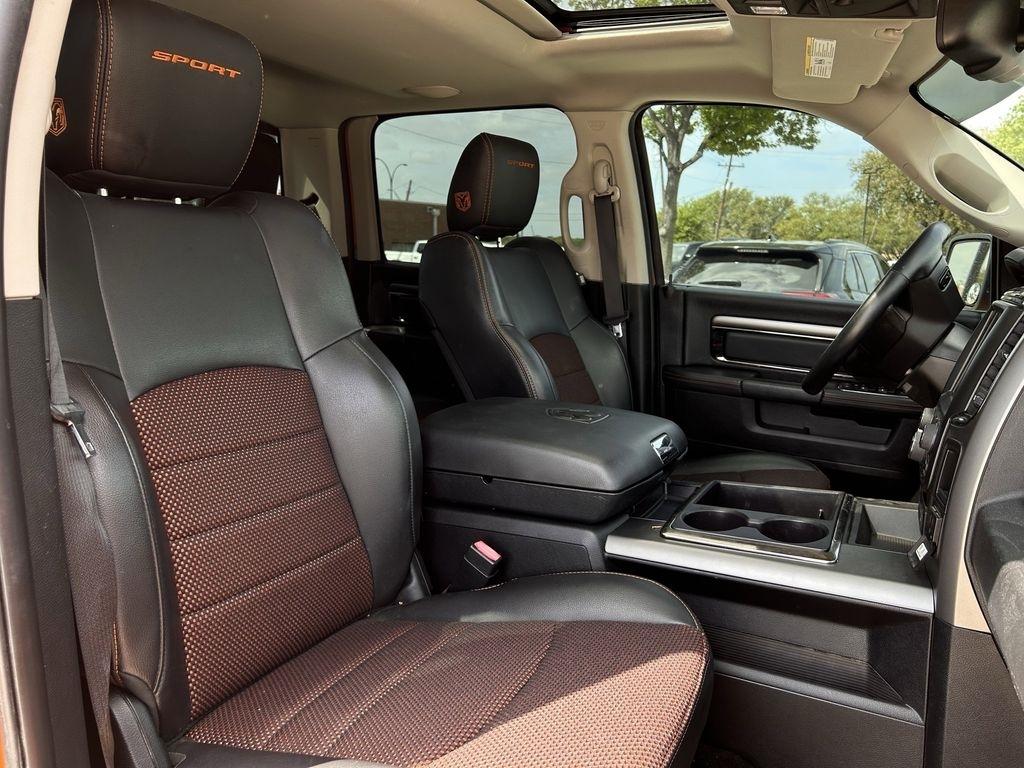 RAM 1500 Sport Crew Cab SWB 4WD 2015