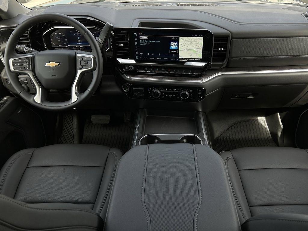 Chevrolet Silverado 2500HD  2025