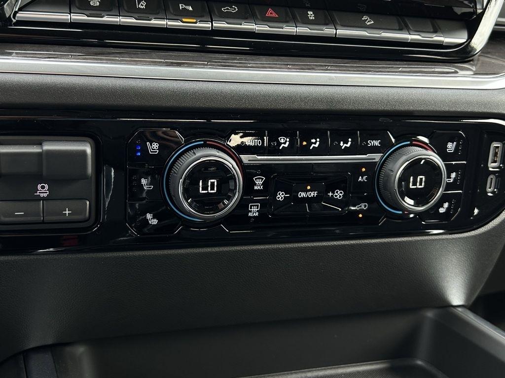 Chevrolet Silverado 2500HD  2025