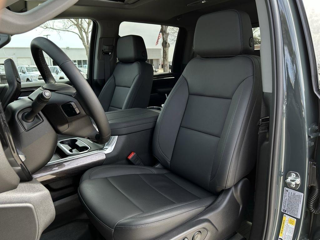 Chevrolet Silverado 2500HD  2025