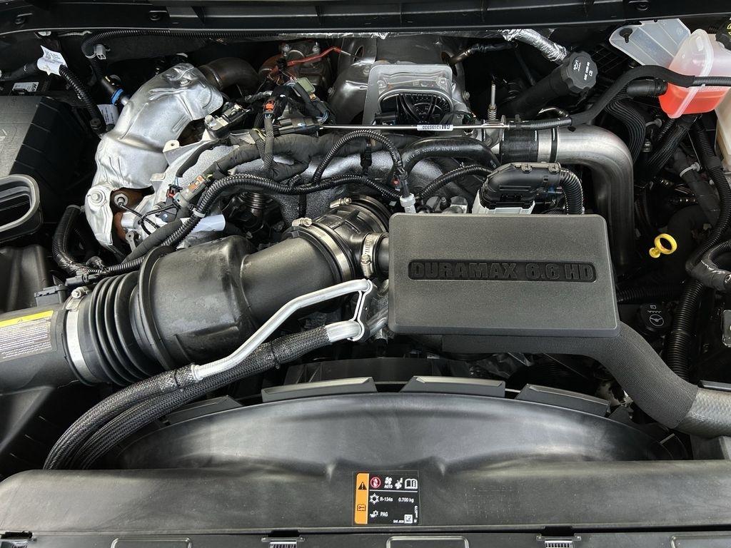 Chevrolet Silverado 2500HD  2025