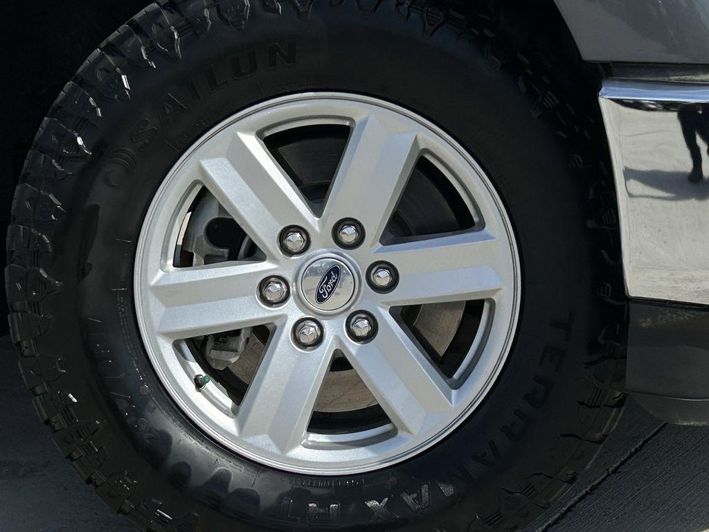 Ford F-150 XL SuperCrew 6.5-ft. Bed 4WD 2023