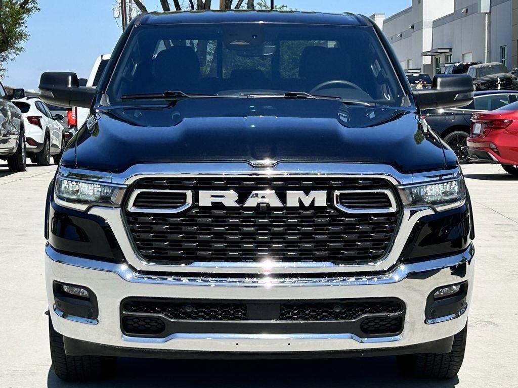 RAM 1500 Big Horn Crew Cab SWB 4WD 2025