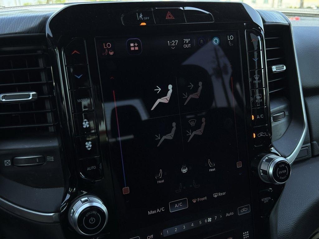 RAM 1500 Big Horn Crew Cab SWB 4WD 2025