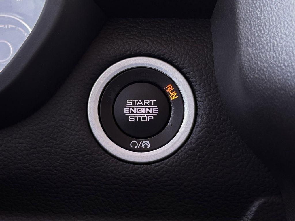 RAM 1500 Big Horn Crew Cab SWB 2WD 2019