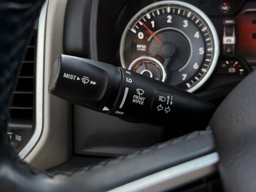 RAM 1500 Big Horn Crew Cab SWB 2WD 2019