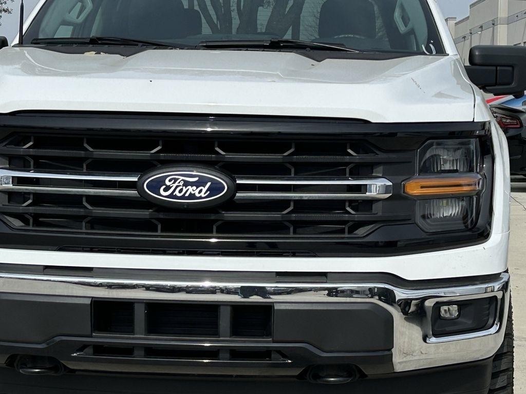 Ford F-150 XLT SuperCrew 4WD 2024