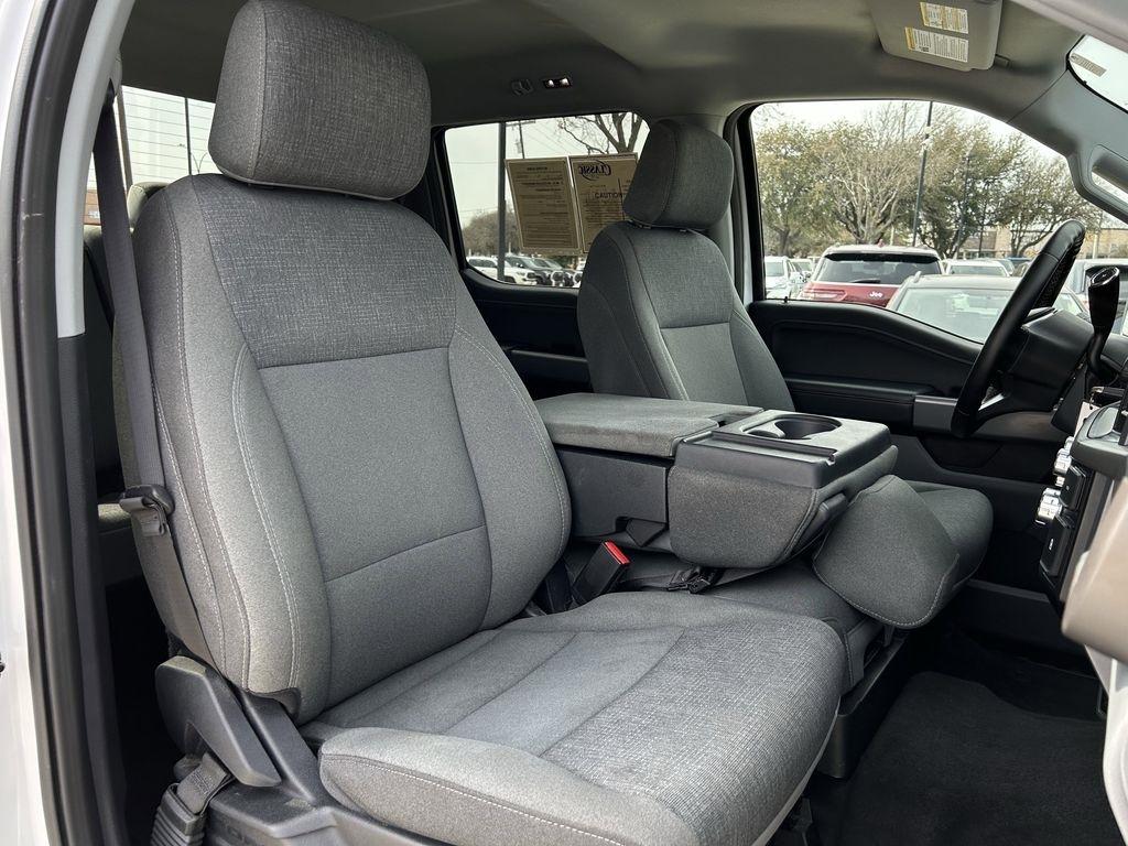 Ford F-150 XLT SuperCrew 4WD 2024