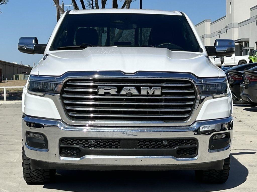 RAM 1500 Laramie Crew Cab SWB 4WD 2025