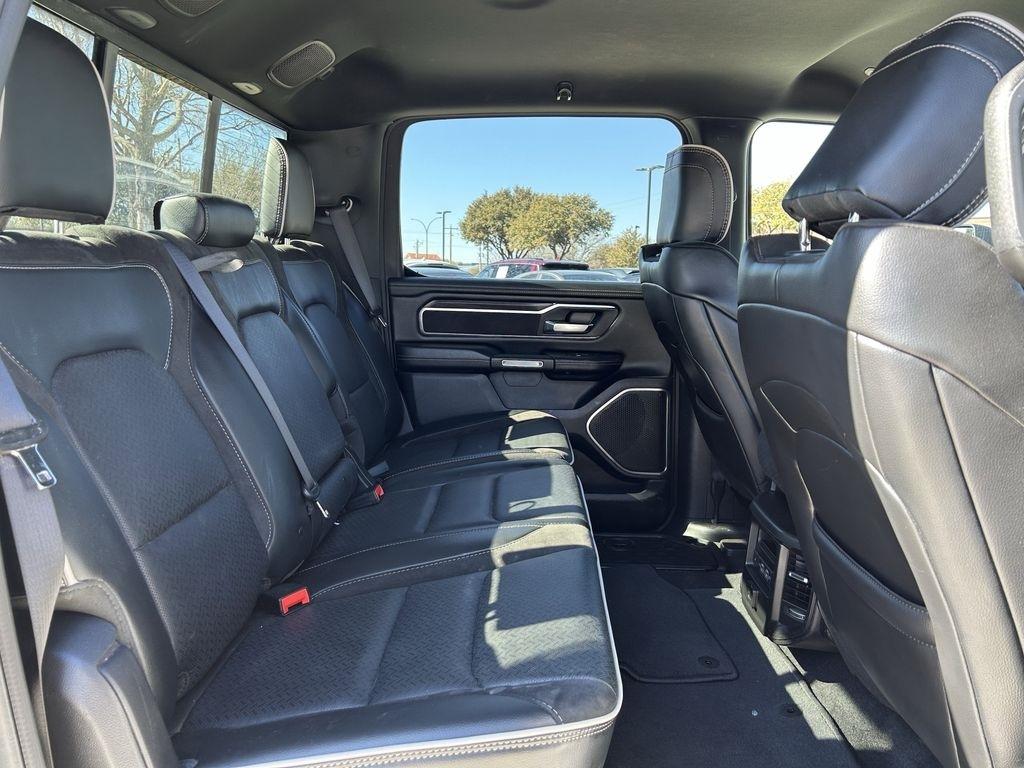 RAM 1500 Laramie Crew Cab SWB 4WD 2025